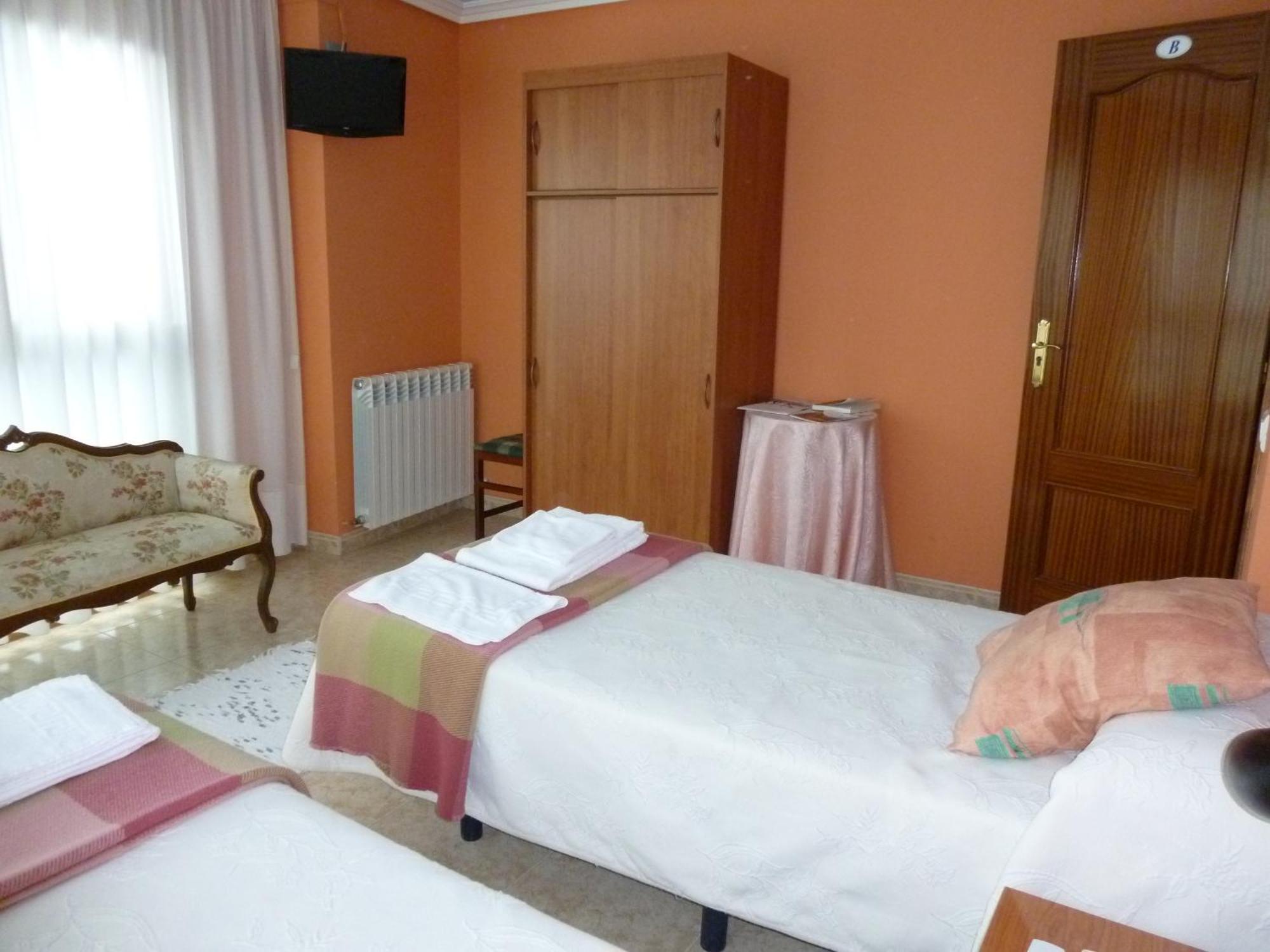 Hostal Ciudad De Nájera Chambre photo