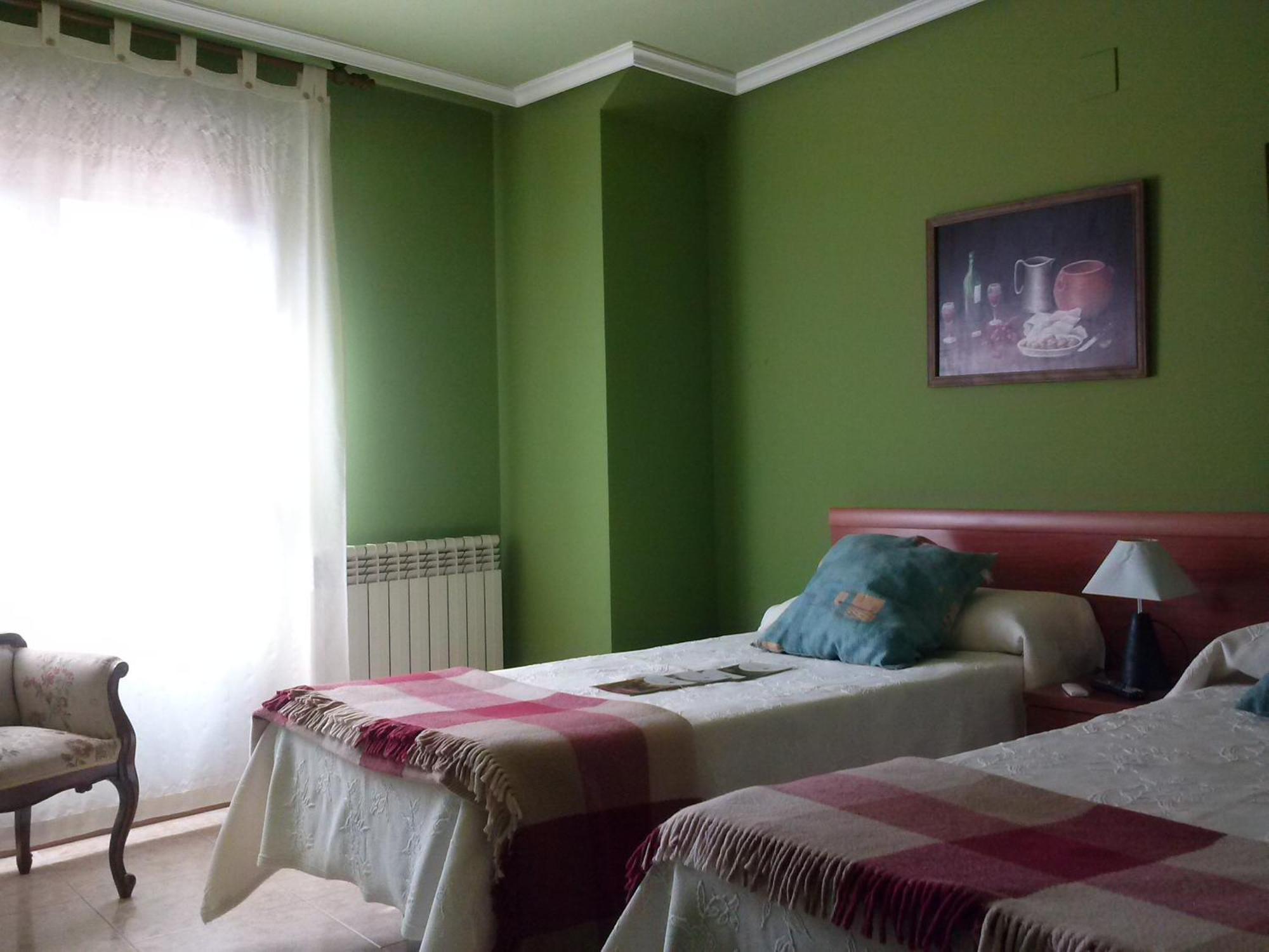 Hostal Ciudad De Nájera Extérieur photo