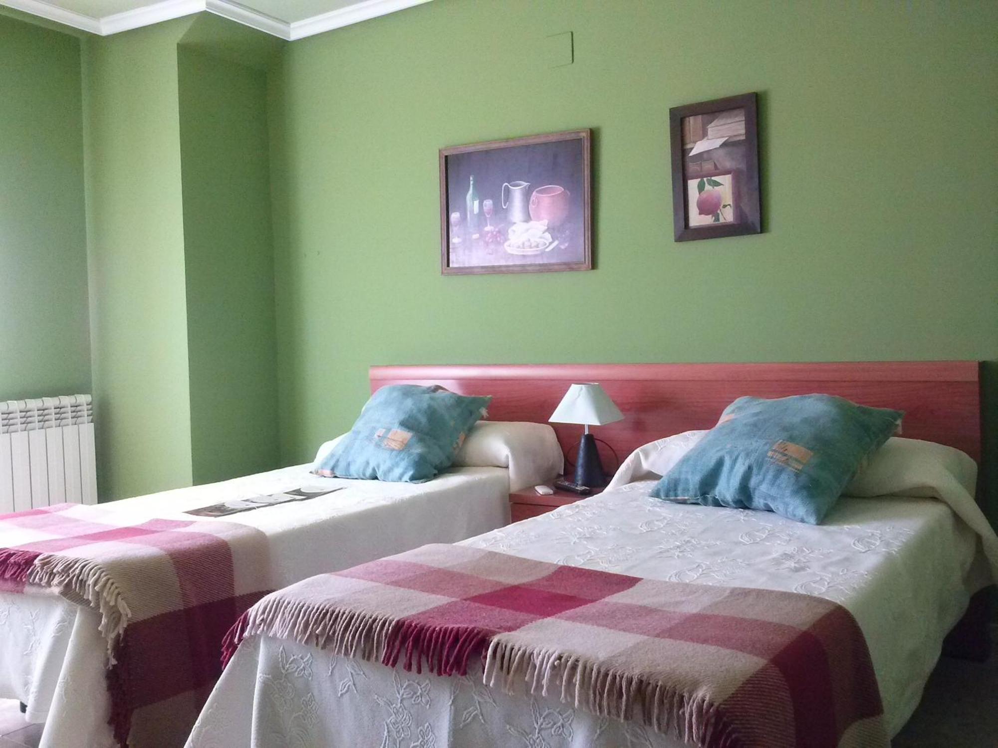 Hostal Ciudad De Nájera Extérieur photo